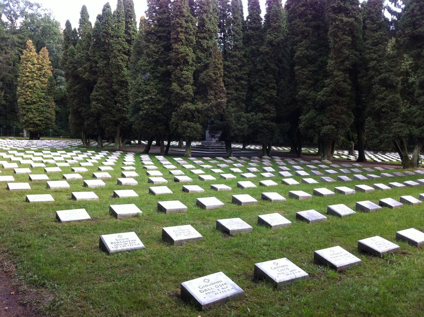 Cmentarz żołnierzy włoskich we Wrocławiu, 11 IX 2013 r. Foto: Robert Pieńkowski