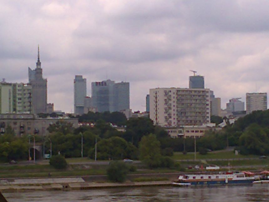 Panorama - Warszawy z nad Wisły od PRAGI