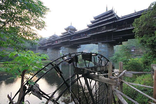 Chengyang Most i koło do przerzucania wody na pola