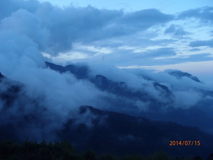 płonące góry, widok z Yushan