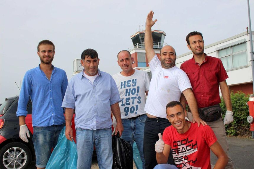 Uchodżcy utworzyli grupy do ich sprzątania