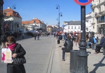 Krakowskie Przedmieście koło 13:00, 10 kwietnia 2012
