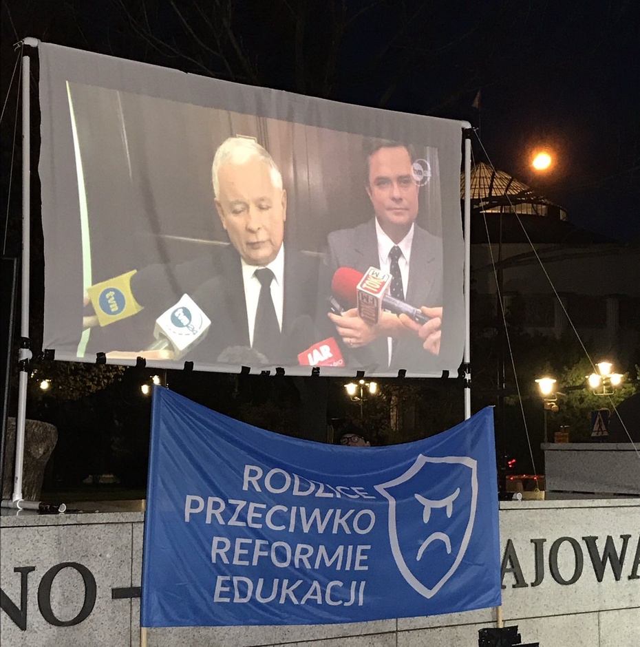 Strajk ZNP pod Sejmem. Fot. Twitter