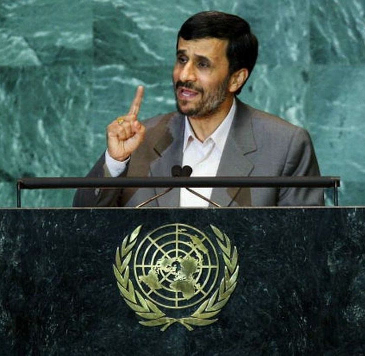 Mahmud Ahmadineżad przemawia na Zgromadzeniu Generalnym ONZ, 2011.
