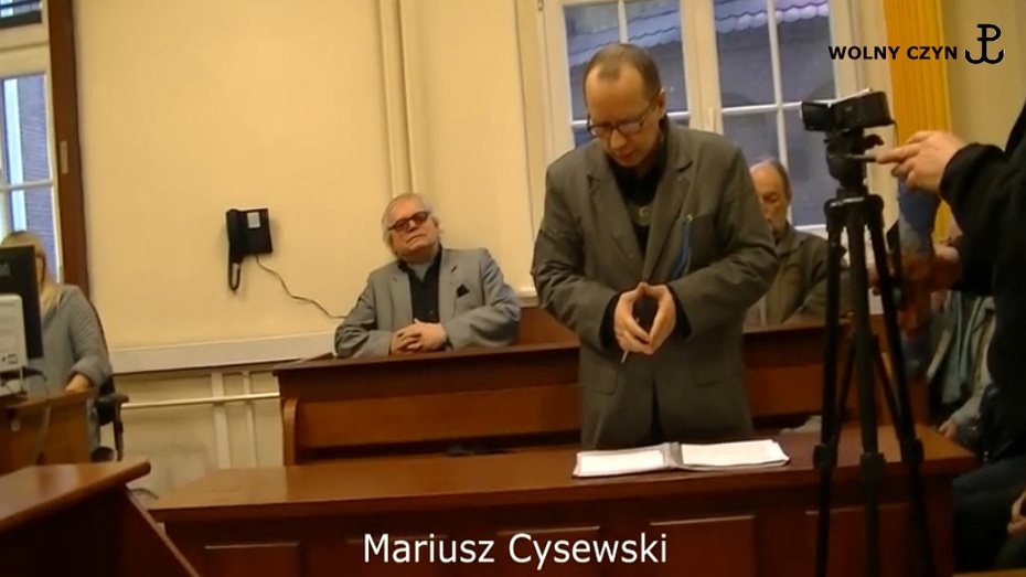 M. Cysewski w Sądzie Okręgowym w Katowicach, 16 grudnia 2015. Fot. Wolny Czyn