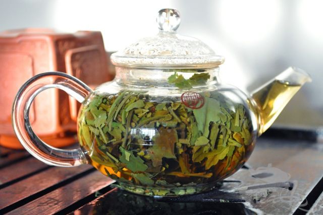 Napar z herbaty Bai Mudan