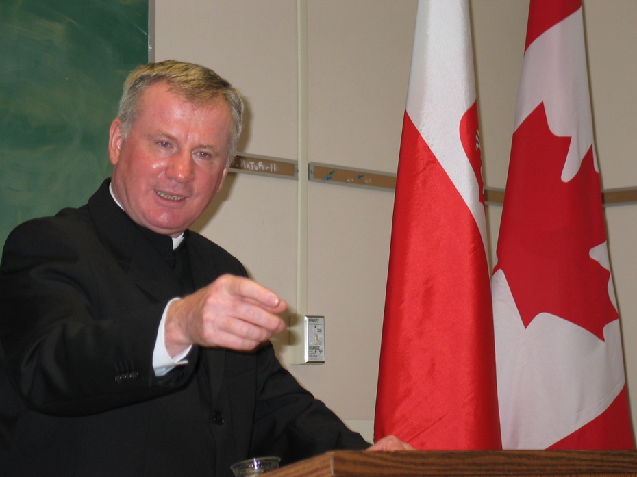 Ks.prof. Tadeusz Guz, Uniwersytet Ottawski, Kanada, 23 marca 2012.

Fot. Hope Forever