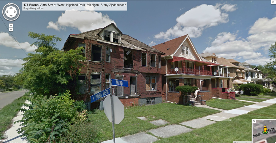 Detroit (zdjęcia z usługi Google Street View).