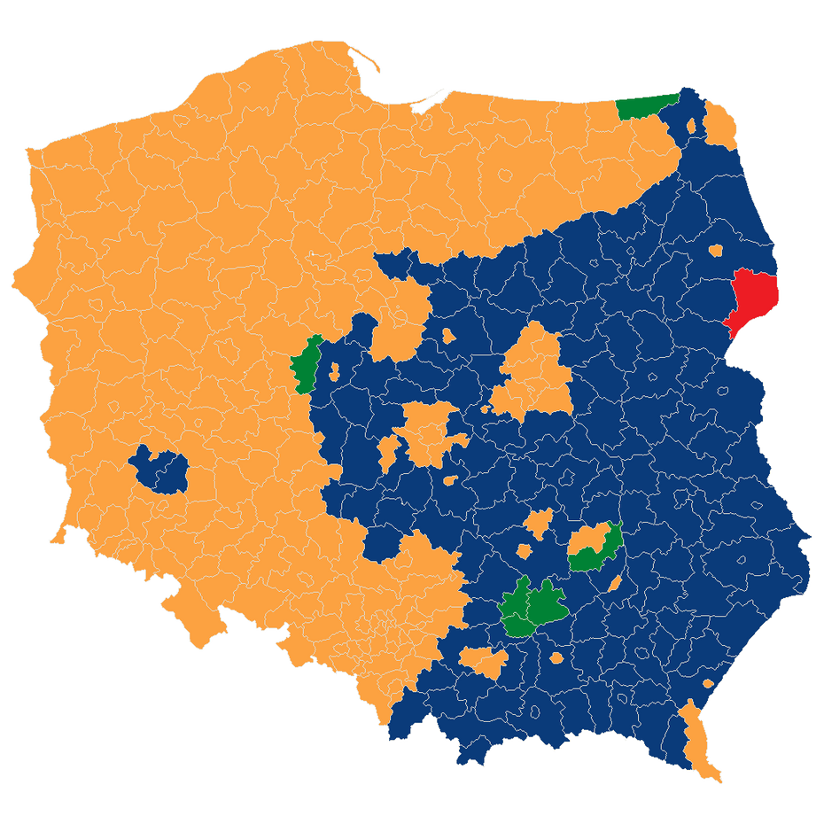 Wyniki głosowania w powiatach. Państwowa Komisja Wyborcza
http://wybory2011.pkw.gov.pl/wyn/pl/000000.html#tabs-1
