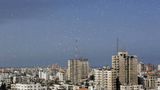 Morze ulotek wzywa Palestynczykow do opuszczenia domow. Co z tego, skoro Hamas zmusza ich do pozostania