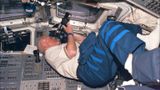 Na pokładzie Discovery. STS 95. Zdjęcie: NASA