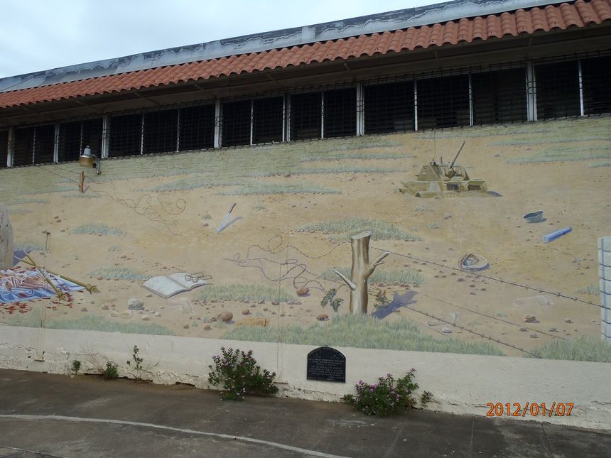 Mural Leonu. Historia Nikaragui II, niepodległość. Ziem bez ziemi