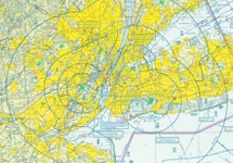 przestrzeń powietrzna Nowego Jorku. Najwieksze lotniska - Newark i JFK (J.F. Kennedy), a wyżej: Teterboro (z lewej) i La Guardia