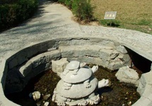 Odnoga Jeziora Xuanyuan z żółwiami - symbolami długowieczności