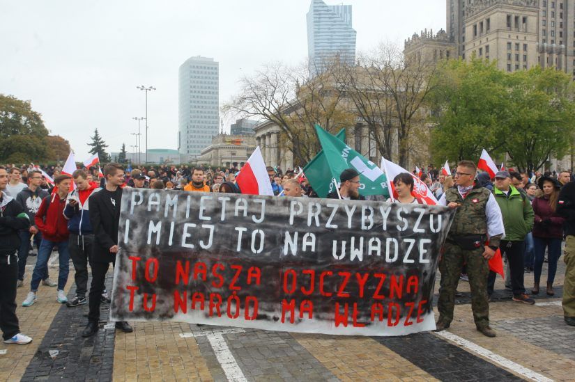 Ktoś wmówił tym młodym, że mają wpływ na to, co dzieje się w Polsce
za fakt.pl