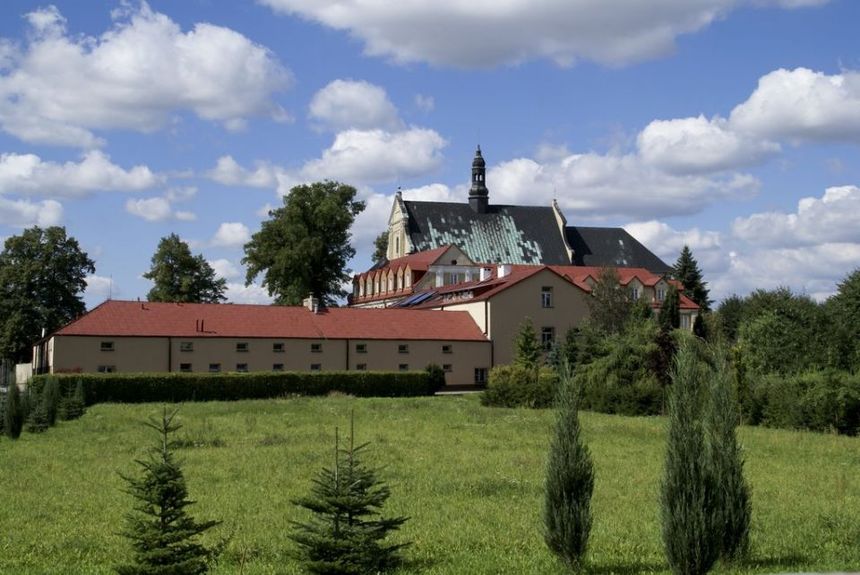 Lutomiersk klasztor salezjanów