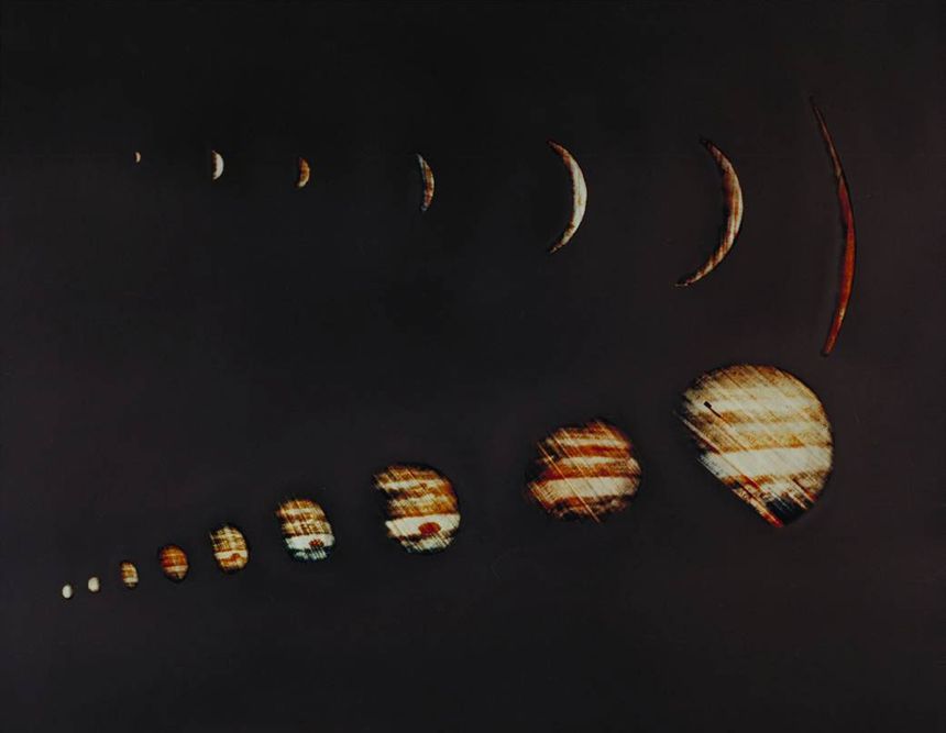 Zdjęcia z "Pioniera 10". Zdjęcie: NASA
