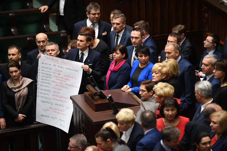 PO rezygnuje z protestu w Sejmie. Fot. PAP/Bartłomiej Zborowski