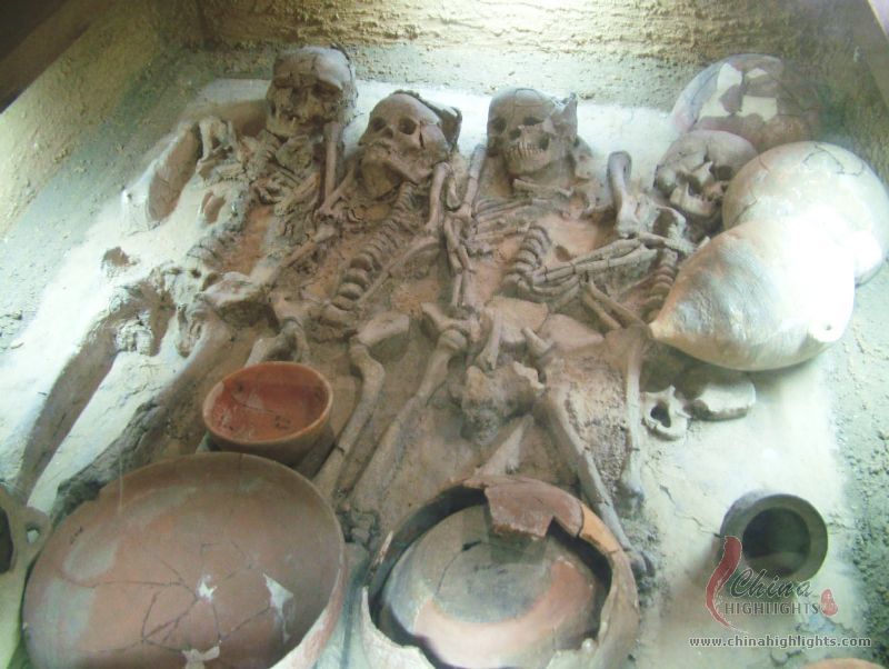 Wioska Banpo - grobowiec