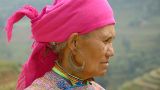 Starsza kobieta z Kolorowych Hmong