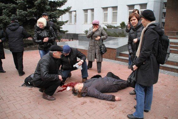 19.02. Kobieta zastrzelona w Chmielnicku przed siedzibą SBU, vsim.ua