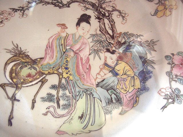 Porcelana z czasów dynastii Qing z wizerunkiem Królowej Matki Zachodu