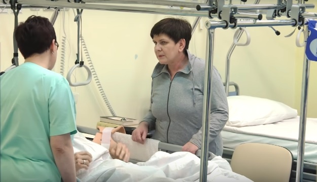 Premier Szydło w szpitalu. fot KPRM