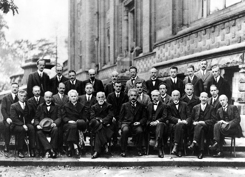 Piąty kongres Solvaya. Mimo szczerych chęci, nie jesteśmy wszyscy sobie równi.