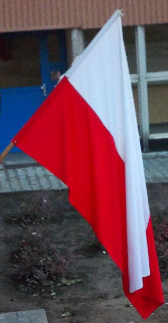 Biało-Czerwona polski znak jedności narodowej. Foto: Piotr Szelągowski