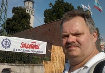 Solidarność Stoczni Gdańskiej jest wszędzie, a są tacy, którzy mówią że jest więcej niż wszędzie, a więc i TU musiała być !!!