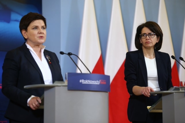 Beata Szydło i Anna Streżyńska. Fot. PAP