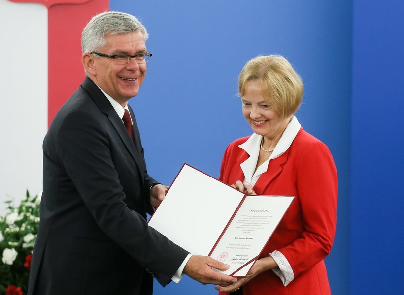 Marszałek Senatu - Stanisław Karczewski - i konsul honorowa RP w Akron, Maria Szonert-Binienda. Fot. PAP
