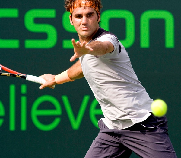 Końcówka sezonu 2011 bezapelacyjnie należała do 30-letniego Rogera Federera (fot. flickr.com/photos/markhowardphotography)