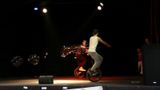 Adam i Bartek - akrobaci na monocyklu