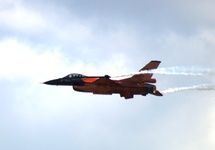 Holenderski F-16 z Demo Team