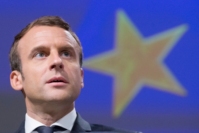 Emmanuel Macron. fot. PAP/EPA/STEPHANIE LECOCQ