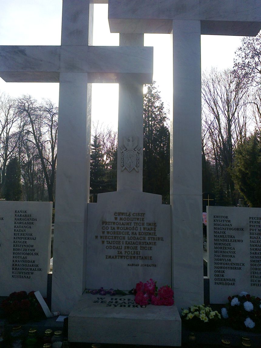 Pomnik pomordowanym Sybirakom przez sowietów