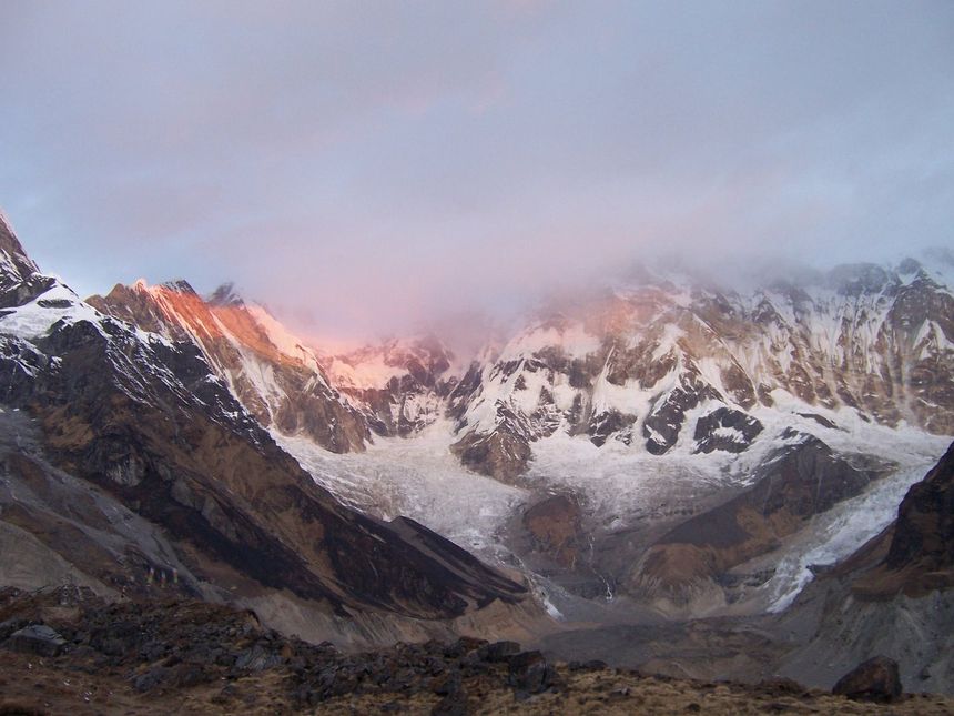 Himalaje, w drodze do obozu Annapurny. Zbz