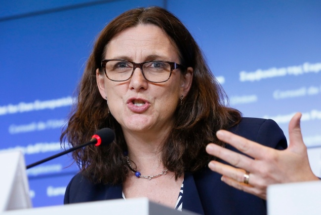 Cecilia Malmstrom, komisarz UE ds. handlu. Fot. EPA/Julien Warnand