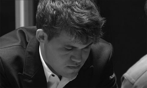Pretendent Magnus Carlsen (Norwegia, lat 22)