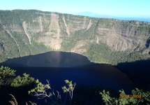 Krater Cosiguino.Ziem bez ziemi