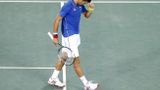 Serb Novak Djokovic nieoczekiwanie przegrał, fot. PAP/EPA/MICHAEL REYNOLDS