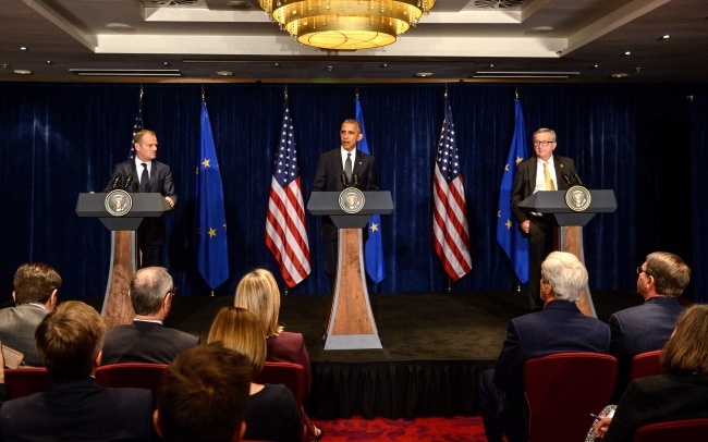 Donald Tusk. Barack Obama i Jean-Claude Juncker na wspólnej konferencji, fot. PAP/Jakub Kamiński