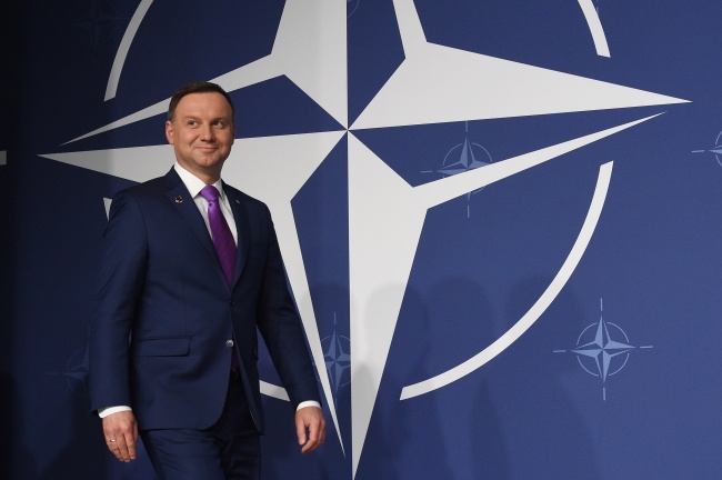 Andrzej Duda zamyka szczyt NATO. Fot. PAP/Radek Pietruszka