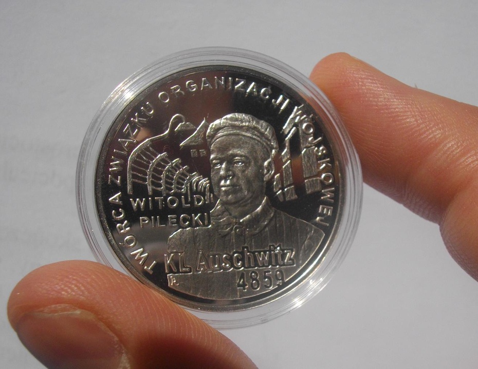 Moneta z rtm.Pileckim, wydana przez NBP na wniosek Fundacji Paradis Judaeorum.