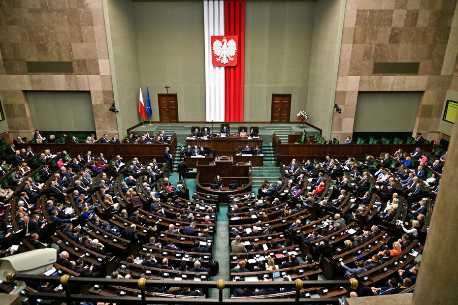 Czy w obecnym Sejmie uda się wypracować porozumienie w sprawie ustalenia porzdku prawnego? Fot. PAP/Radek Pietruszka