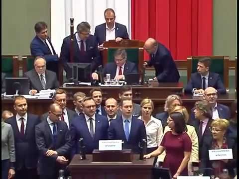 Awantura w Sejmie podczas głosowania 16.12.2016. fot. Youtube