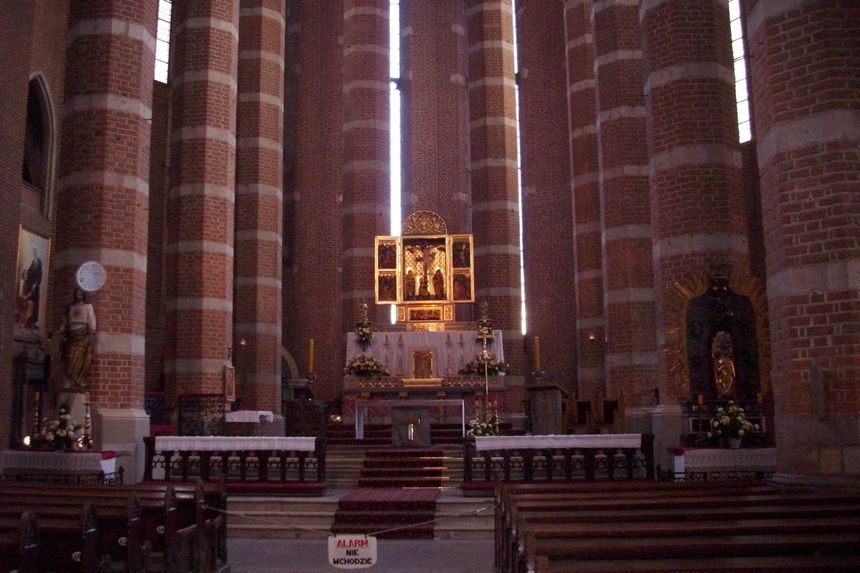 Wnętrze kościoła pw. św. Jakuba w Nysie, fot. M.S.