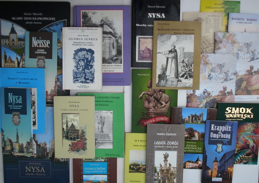 Wybrane przykłady książek i publikacji Marka Sikorskiego
