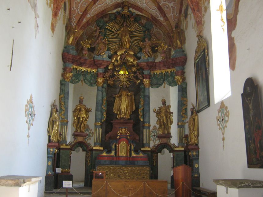E. Zagrodzka. " Czerwony" Klasztor w Leśnicy na Słowacji